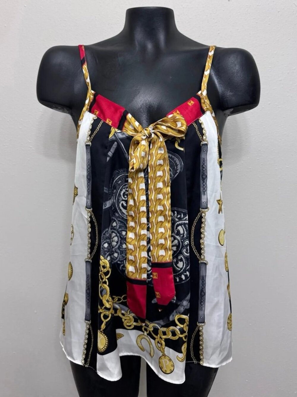 C115 Tank Top with Tie and Scarf Print
